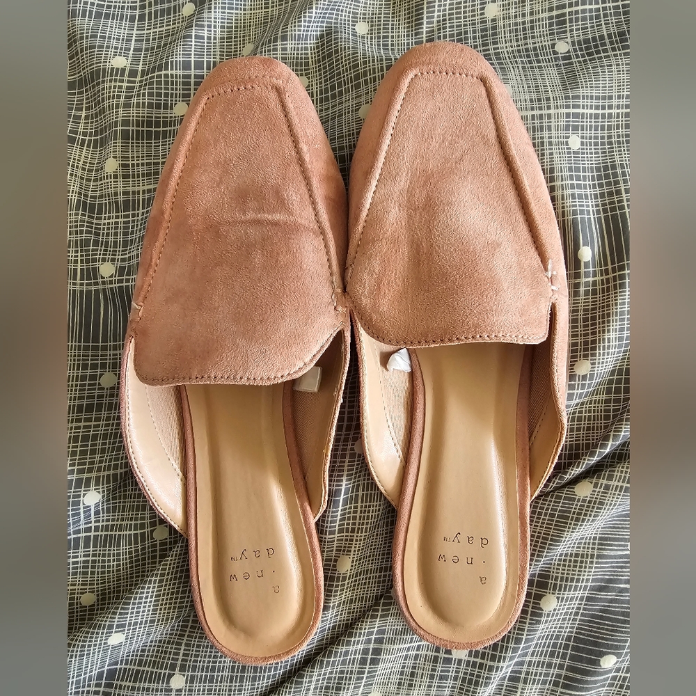 Pink mules 8.5